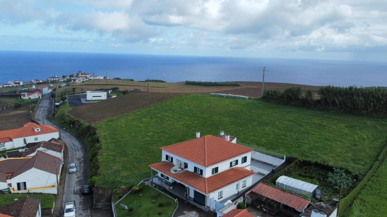 Perola Achadense Guesthouse Achada エクステリア 写真