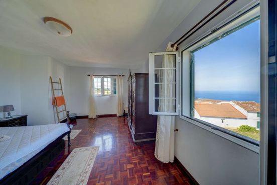 Perola Achadense Guesthouse Achada エクステリア 写真